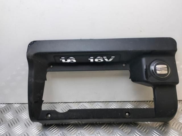 bontott SEAT TOLEDO Felső Hűtőburkolat