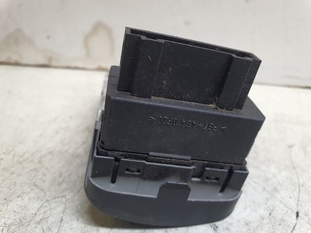 bontott SEAT TOLEDO Fényszórómagasság Állító Kapcsoló