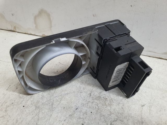 bontott SEAT TOLEDO Fényszórómagasság Állító Kapcsoló