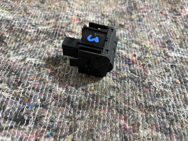 bontott SEAT TOLEDO Fényszórómagasság Állító Kapcsoló