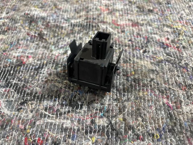 bontott SEAT TOLEDO Fényszórómagasság Állító Kapcsoló