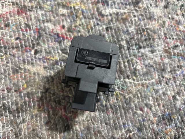 bontott SEAT TOLEDO Fényszórómagasság Állító Kapcsoló