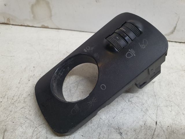 bontott SEAT TOLEDO Fényszórómagasság Állító Kapcsoló