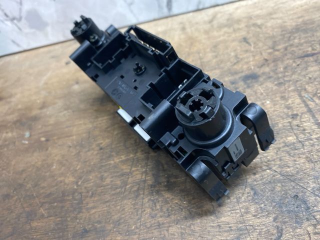 bontott SEAT TOLEDO Fűtéskapcsoló (manuális klímás)