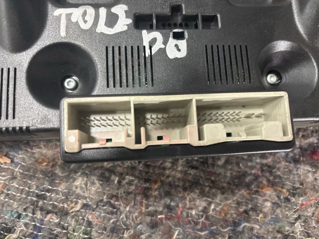 bontott SEAT TOLEDO Fűtéskapcsoló (manuális klímás)