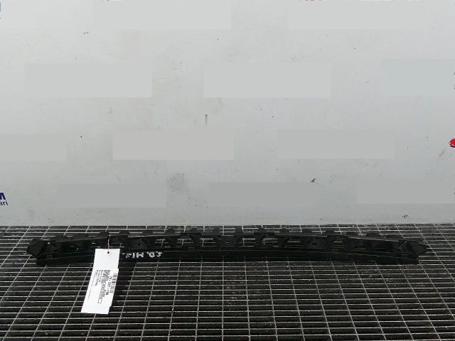 bontott SEAT TOLEDO Hátsó középső Lökhárító Tartó (Műanyag)