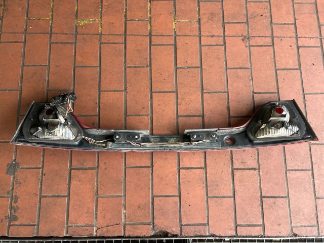 bontott SEAT TOLEDO Hátsó Lámpa Középső