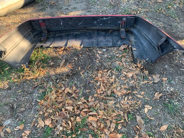 bontott SEAT TOLEDO Hátsó Lökhárító (Részeivel)