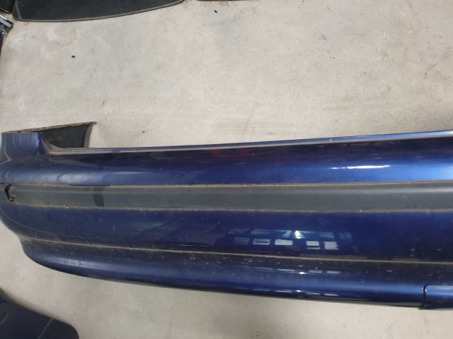 bontott SEAT TOLEDO Hátsó Lökhárító (Részeivel)