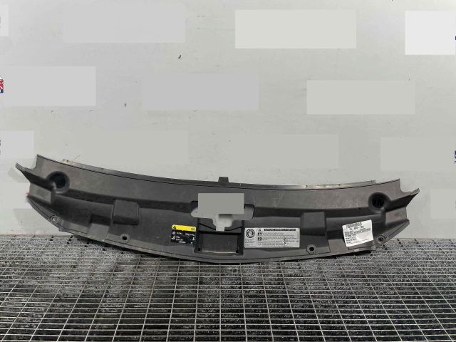 bontott SEAT TOLEDO Homlokfal Burkolat