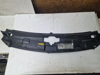 bontott SEAT TOLEDO Homlokfal Burkolat