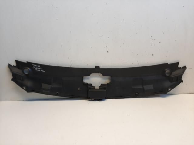 bontott SEAT TOLEDO Homlokfal Burkolat