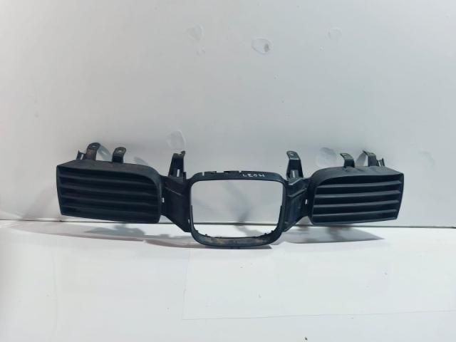 bontott SEAT TOLEDO Hűtőrács