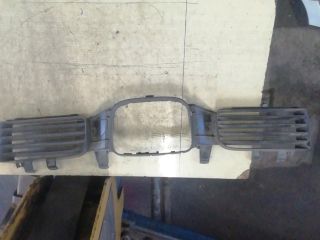 bontott SEAT TOLEDO Hűtőrács