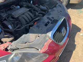 bontott SEAT TOLEDO Hűtőrács