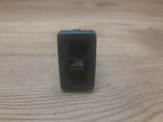 bontott SEAT TOLEDO Jobb első Ablakemelő Kapcsoló