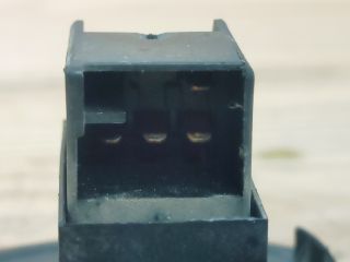 bontott SEAT TOLEDO Jobb első Ablakemelő Kapcsoló