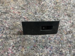 bontott SEAT TOLEDO Jobb első Ablakemelő Kapcsoló