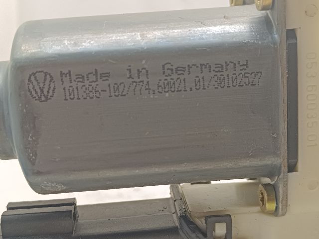 bontott SEAT TOLEDO Jobb első Ablakemelő Motor