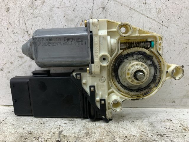 bontott SEAT TOLEDO Jobb első Ablakemelő Motor