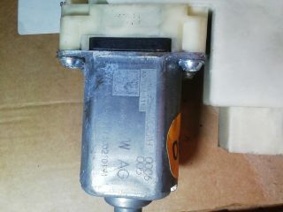 bontott SEAT TOLEDO Jobb első Ablakemelő Motor