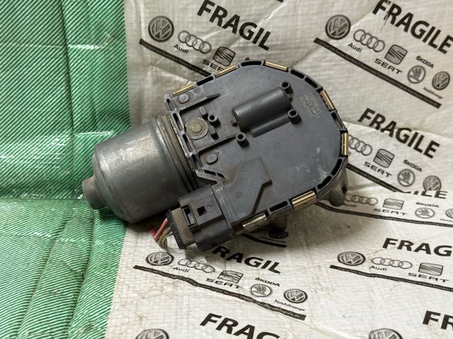 bontott SEAT TOLEDO Jobb első Ablaktörlő Motor