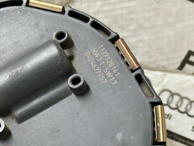 bontott SEAT TOLEDO Jobb első Ablaktörlő Motor