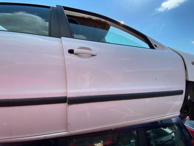 bontott SEAT TOLEDO Jobb első Ajtó (Üres lemez)