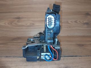 bontott SEAT TOLEDO Jobb első Ajtózár