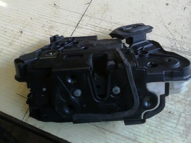 bontott SEAT TOLEDO Jobb első Ajtózár