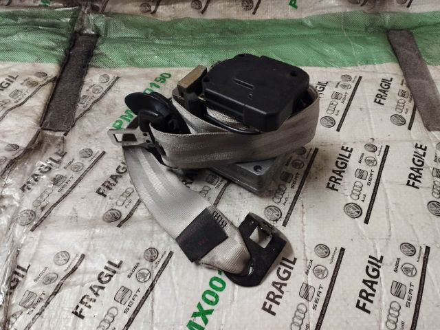 bontott SEAT TOLEDO Jobb első Biztonsági Öv