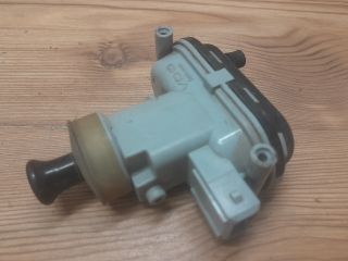 bontott SEAT TOLEDO Jobb első Központizár Motor