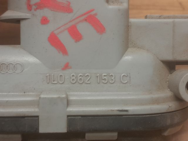 bontott SEAT TOLEDO Jobb első Központizár Motor