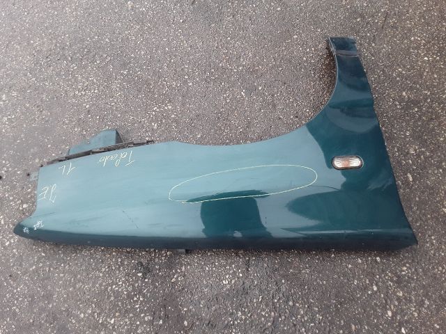 bontott SEAT TOLEDO Jobb első Sárvédő