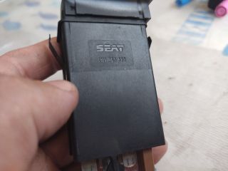 bontott SEAT TOLEDO Jobb első Ülésfűtés Kapcsoló