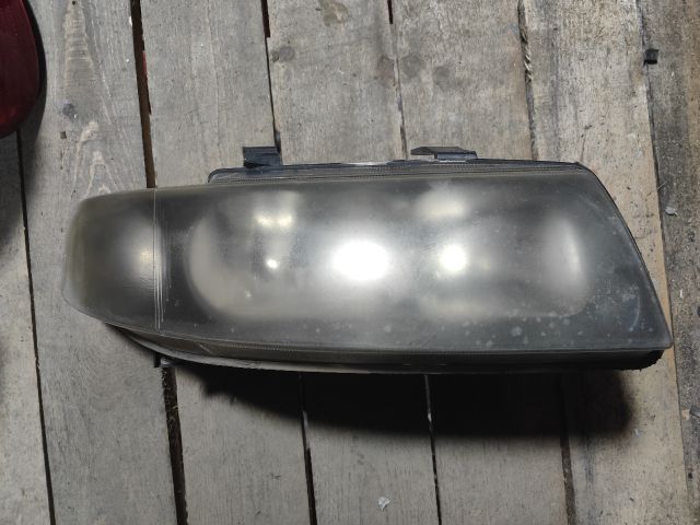 bontott SEAT TOLEDO Jobb Fényszóró