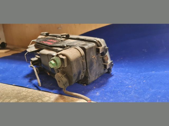 bontott SEAT TOLEDO Jobb Fényszóró