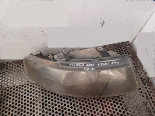 bontott SEAT TOLEDO Jobb Fényszóró
