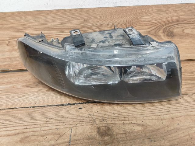 bontott SEAT TOLEDO Jobb Fényszóró