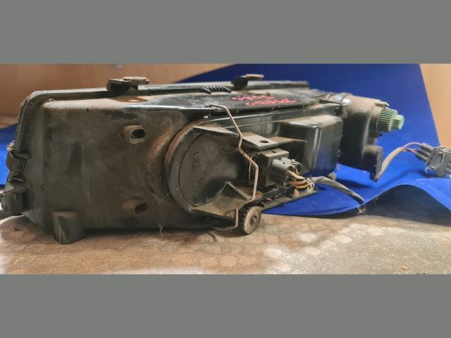 bontott SEAT TOLEDO Jobb Fényszóró