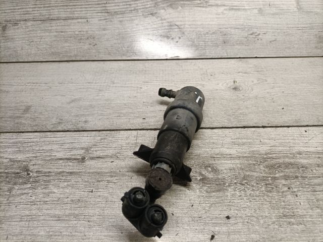 bontott SEAT TOLEDO Jobb Fényszórómosó Fúvóka