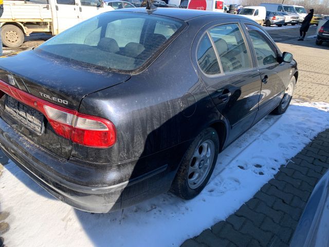 bontott SEAT TOLEDO Jobb hátsó Ablak