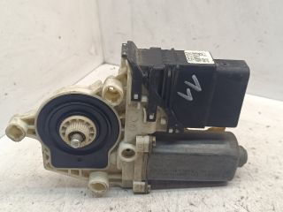 bontott SEAT TOLEDO Jobb hátsó Ablakemelő Motor