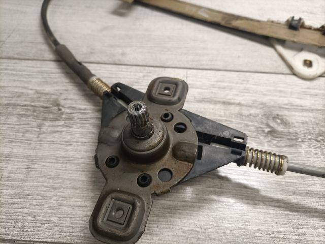 bontott SEAT TOLEDO Jobb hátsó Ablakemelő Szerkezet (Mechanikus)