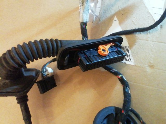 bontott SEAT TOLEDO Jobb hátsó Ajtó Kábelköteg