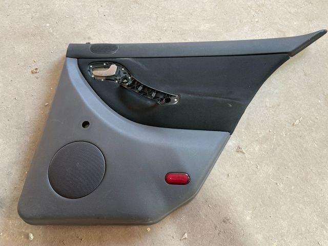 bontott SEAT TOLEDO Jobb hátsó Ajtó Kárpit