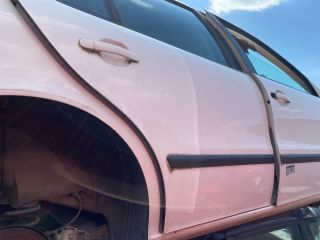 bontott SEAT TOLEDO Jobb hátsó Ajtó (Üres lemez)