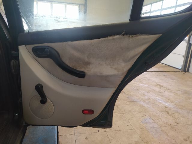 bontott SEAT TOLEDO Jobb hátsó Felső Zsanér