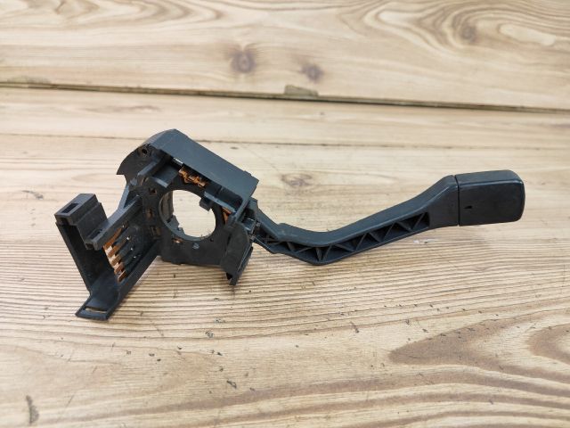 bontott SEAT TOLEDO Jobb Kormánykapcsoló Ablaktörlő