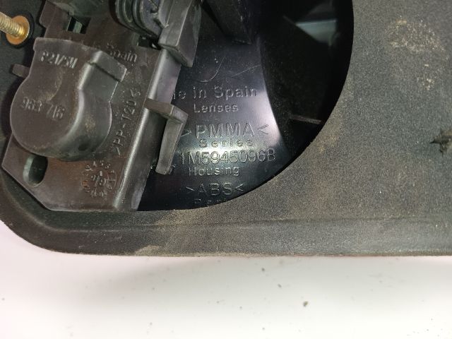 bontott SEAT TOLEDO Jobb Külső Hátsó Lámpa